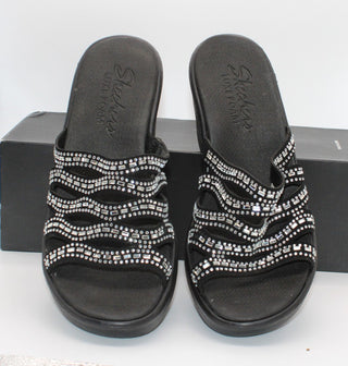 Skechers Women's Heels 6