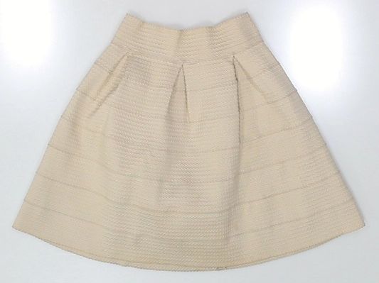 Women M Skirt